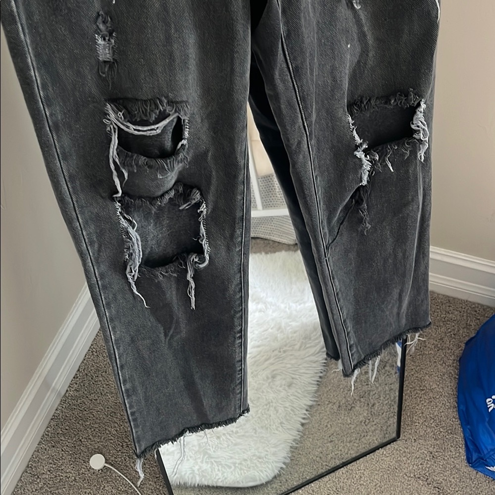 PacSun Black High-Rise Straight Distressed Jeans - Picture 3 of 8